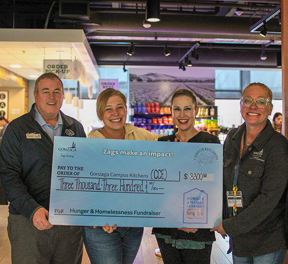 로버트 도넬리 박사, 역사학 부교수